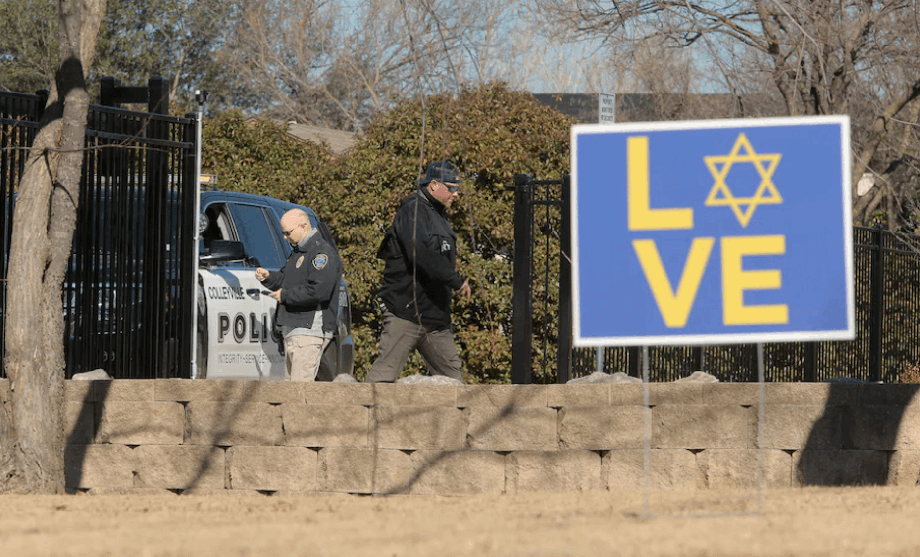 Washington Post: In a Texas synagogue, 11 hours of terror